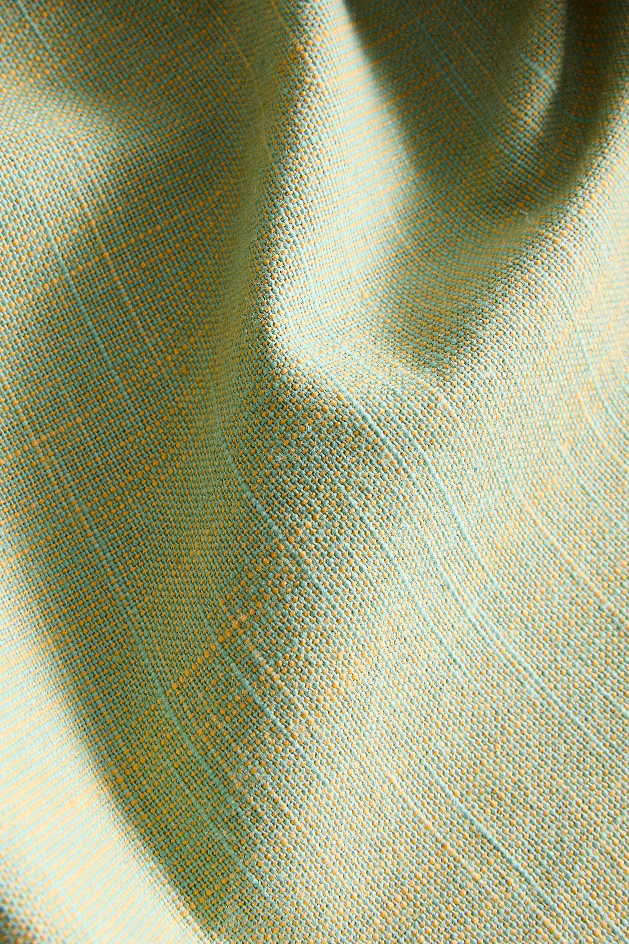 NAPPE COTON BRODERIE CONTRASTANTE